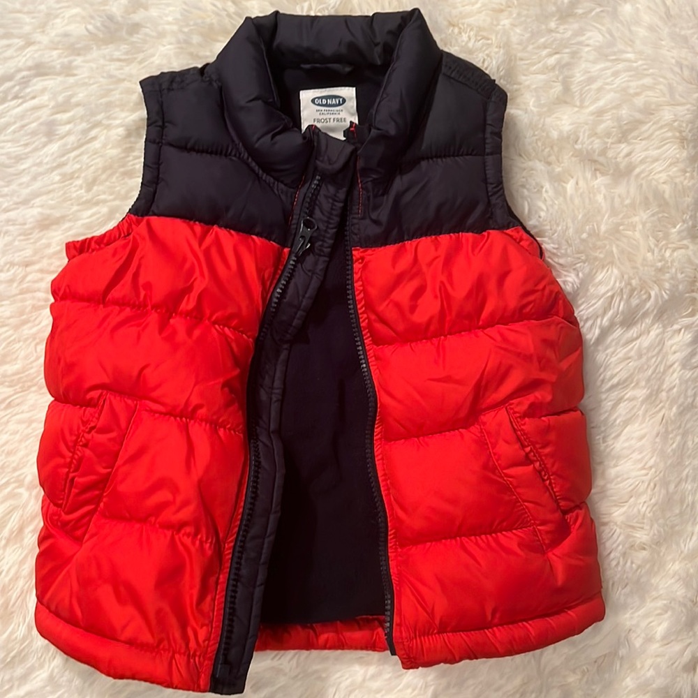 Old Navy puffer Vest